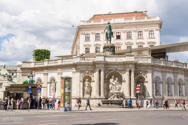 Mint@Naschmarkt Premium Apartments image 73